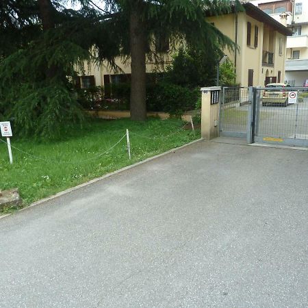Il Giardinetto - Smart Working - Airport - Private Parking - Private Garden - Ducati - Philip Morris Lägenhet Bologna Exteriör bild