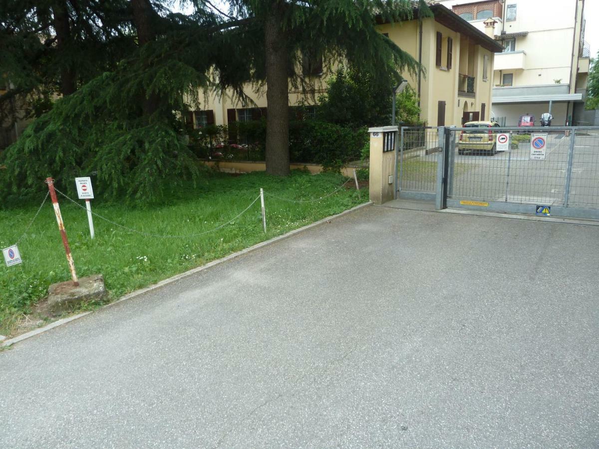 Il Giardinetto - Smart Working - Airport - Private Parking - Private Garden - Ducati - Philip Morris Lägenhet Bologna Exteriör bild